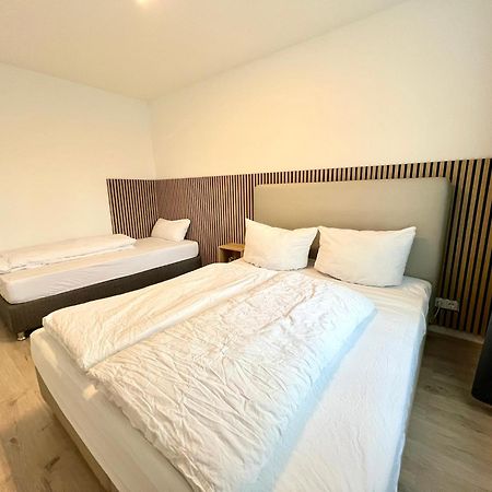 Apartment Leverkusen Buitenkant foto